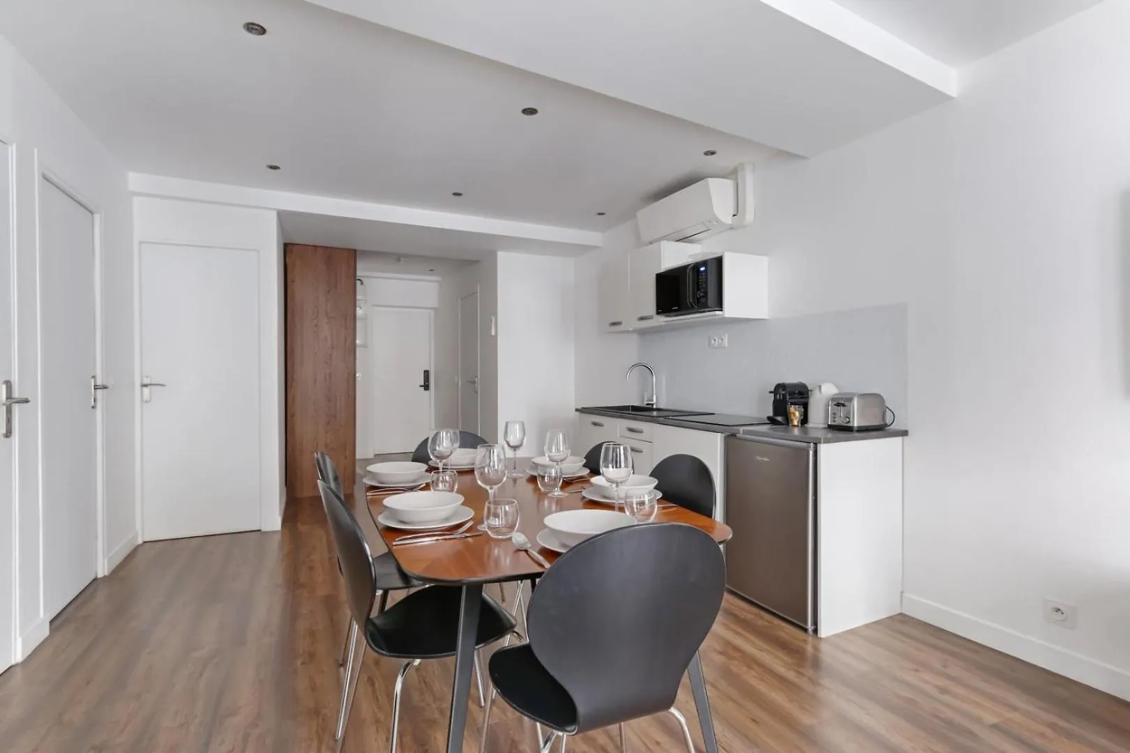 Tbs 305 - Superb Apartment In The Heart Of Paris