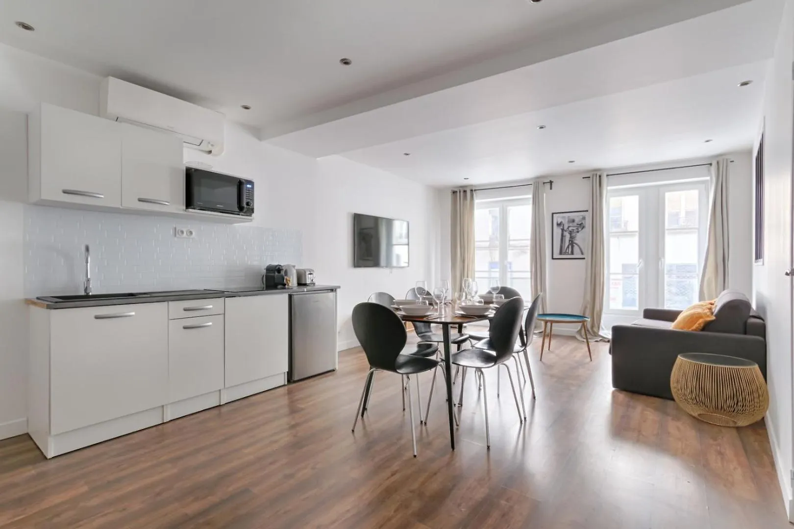 Tbs 305 - Superb Apartment In The Heart Of Paris France